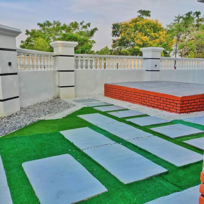 3 Storey Swimming Pool&Projector House Setia Alam Shah Alam Kültér fotó