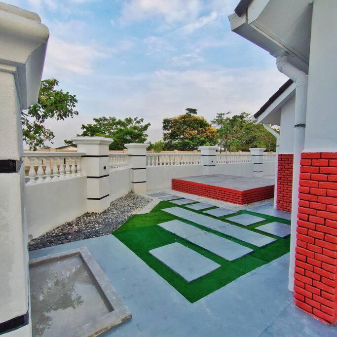 3 Storey Swimming Pool&Projector House Setia Alam Shah Alam Kültér fotó